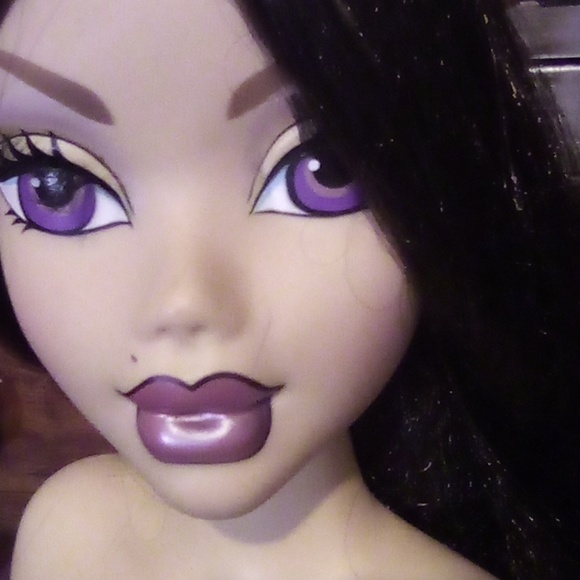 Disney Princess Styling Head.  Plus Hair Assessories NOT FROM DISNEY!!! - Picture 2 of 7